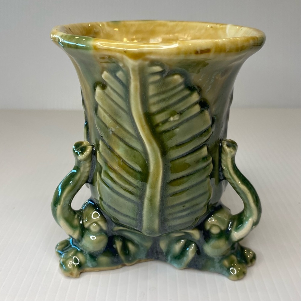 Vintage Lucky Elephant Three Sides Planter Trunk Up Majolica Pottery - Picture 2 of 9